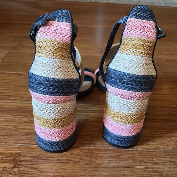 Boden women’s size 39 (8.5) Colorful Strappy Women's chunky heel Sandals - Picture 5 of 7